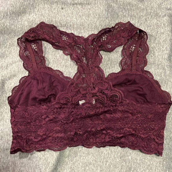 Dark purple lace lingerie bralette - Picture 2 of 2